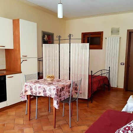 דירות Peccioli La Piccola Toscana 2 מראה חיצוני תמונה